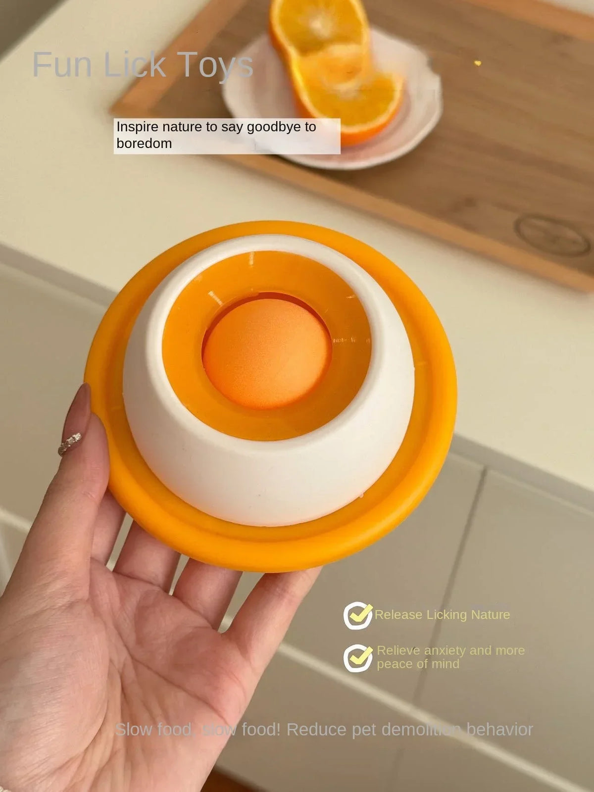 Lick It & Chill™ Cat Enrichment Feeder